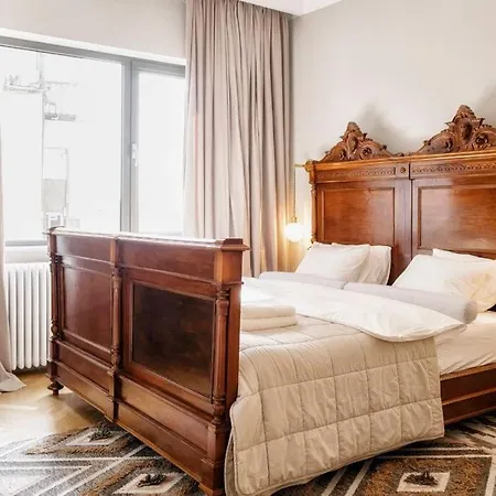 Luxurious Huge Flat With Large Terrace 公寓