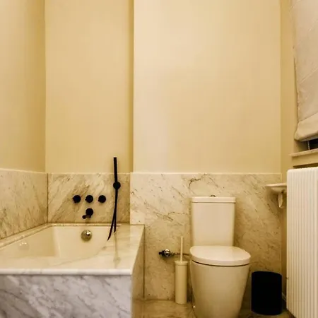 Luxurious Huge Flat With Large Terrace