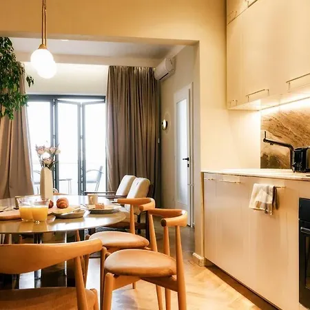 Διαμέρισμα Luxurious Huge Flat With Large Terrace