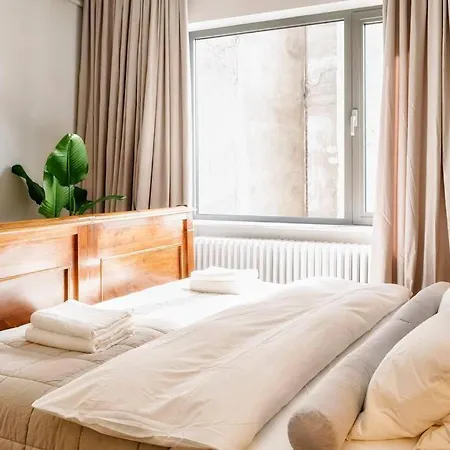 Luxurious Huge Flat With Large Terrace דירה *