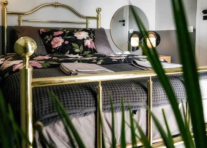 Luxurious Huge Flat With Large Terrace * Bucureşti