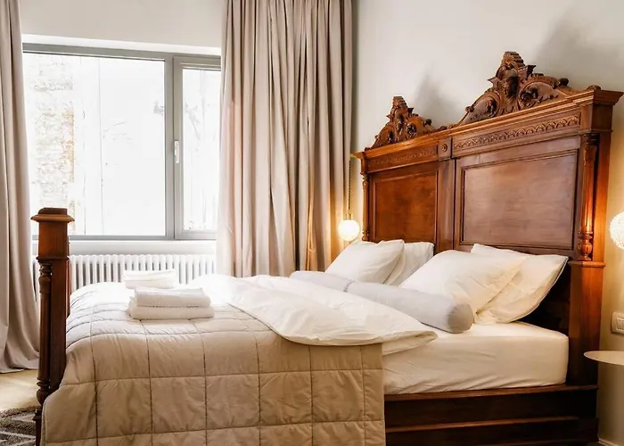 Luxurious Huge Flat With Large Terrace بوخارست