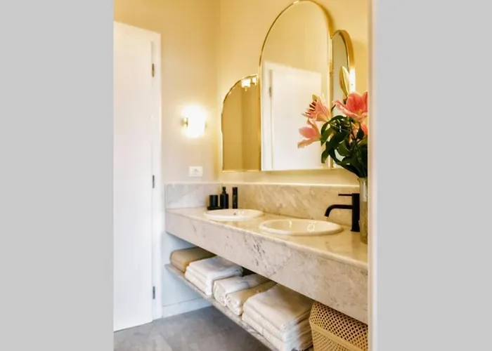 Apartamento Luxurious Huge Flat With Large Terrace